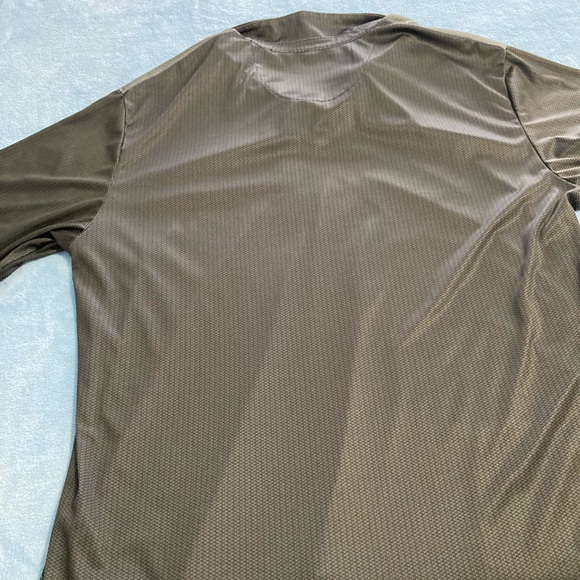 Men’s Dress Shirt - Picture 5 of 6